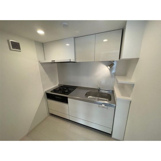 キッチン　※別部屋写真。現況優先※