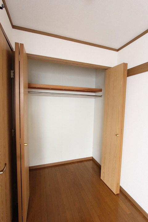 収納　クローゼット
