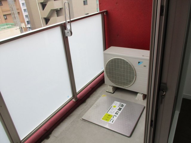 バルコニー　ラクラーレ上前津