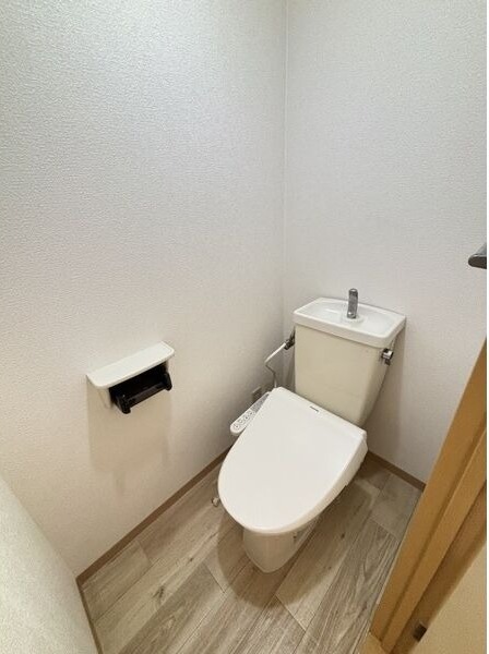 トイレ　図面と現状に相違がある場合には現状を優先