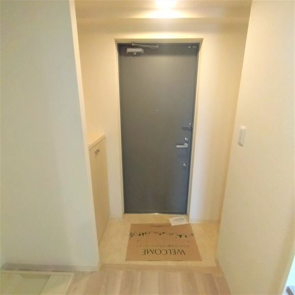 玄関　別部屋参照写真