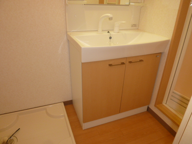 洗面設備　別の部屋の写真です