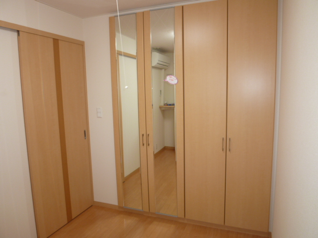 収納　別の部屋の写真です