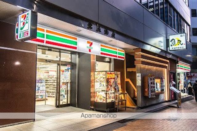 コンビニ　セブン－イレブン茅場町駅前店（コンビニ）まで140m