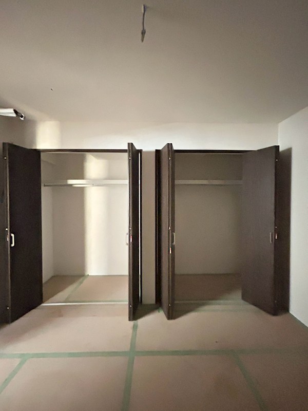 収納　工事中写真になります。