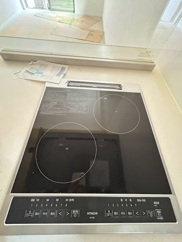 その他設備　工事中の写真になります　IH2口コンロ