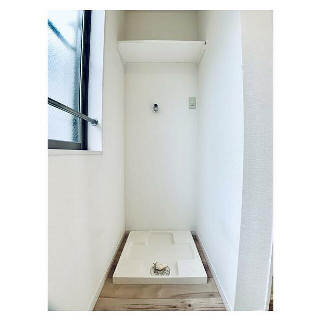 その他設備　室内洗濯機置き場。