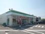 コンビニ　ファミリーマート（コンビニ）まで591m