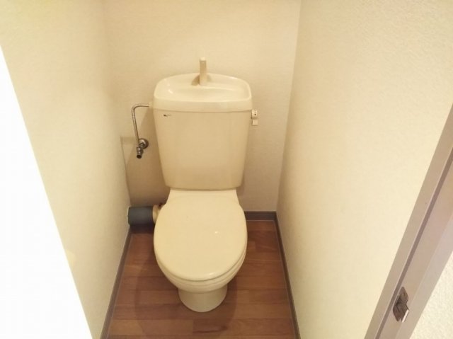 トイレ　画像6