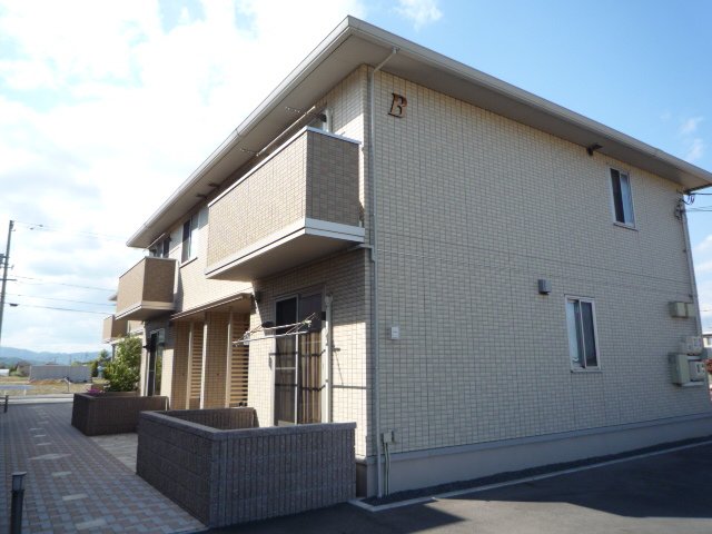 建物外観　外観は落ち着いています