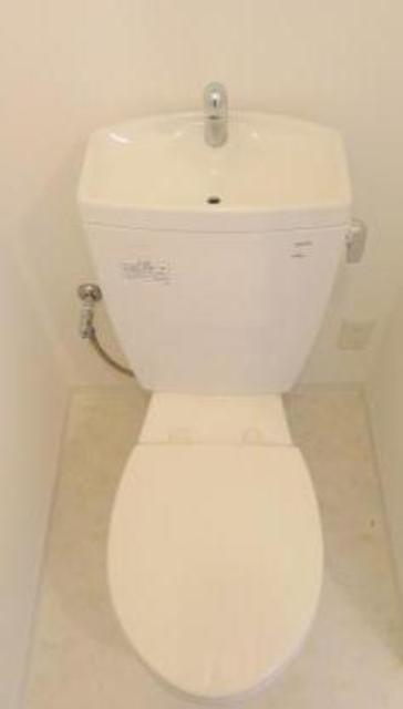 トイレ　同仕様参考写真