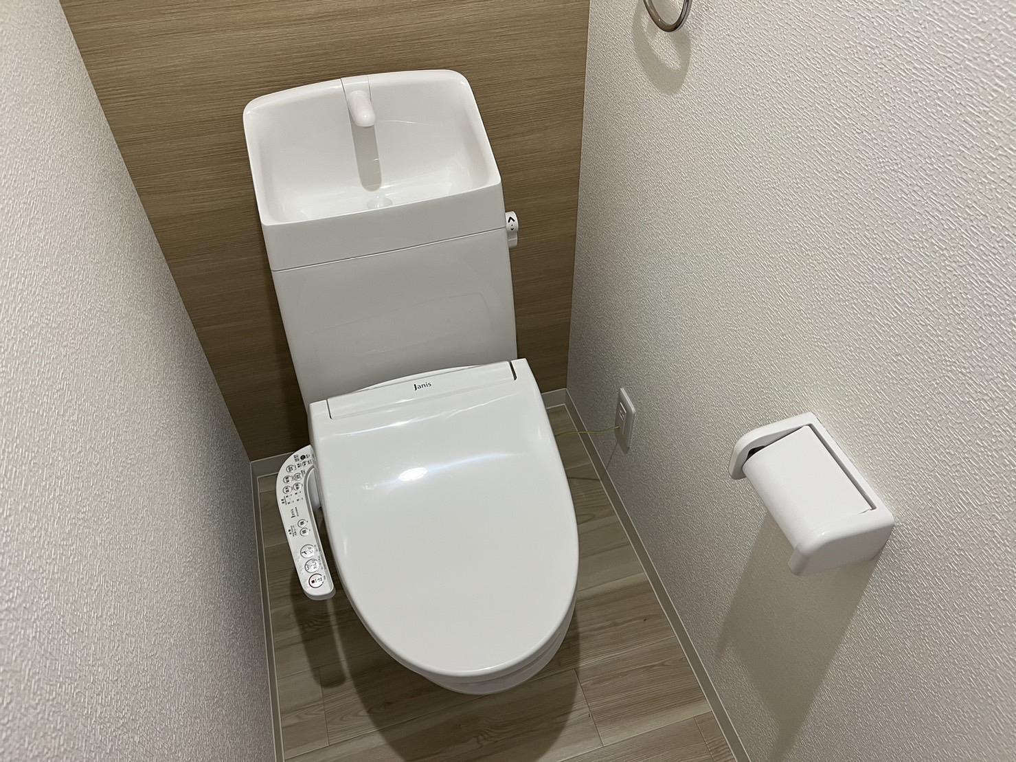トイレ　ウォシュレット付きの洋式トイレ♪
