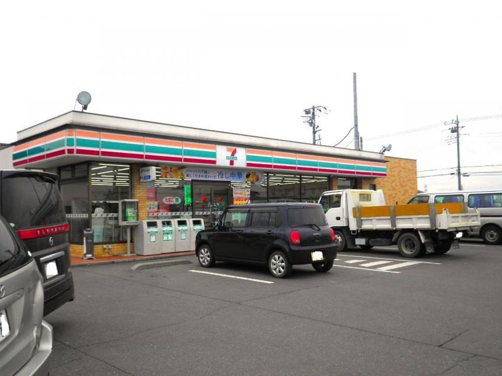 コンビニ　セブンイレブン下館小川店（コンビニ）まで1190m