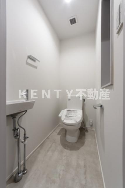 トイレ　ゆったりとした空間のトイレです