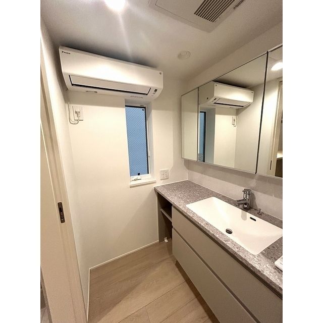 文京区小石川1丁目戸建の内装写真