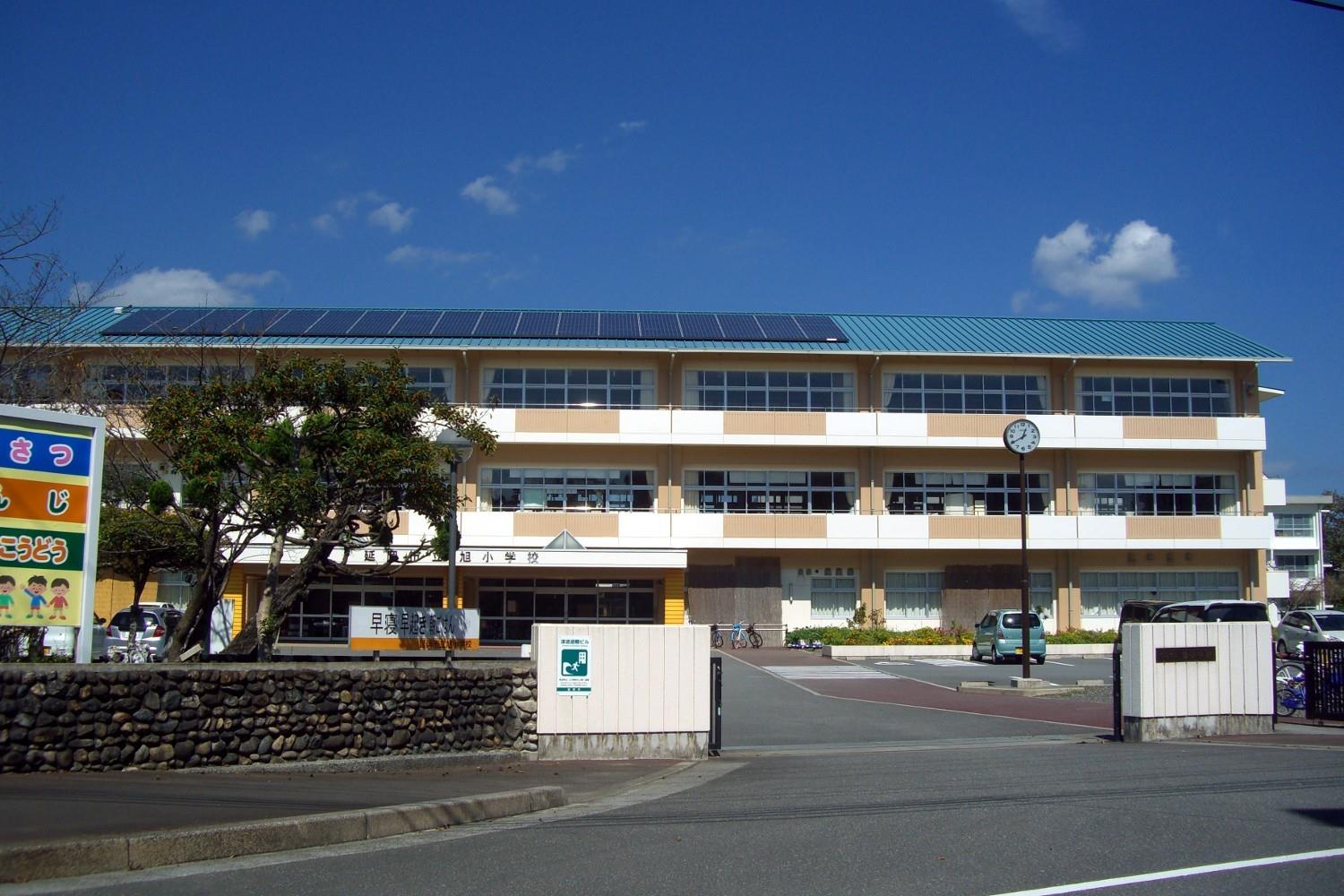 小学校　延岡市立旭小学校（小学校）まで509m