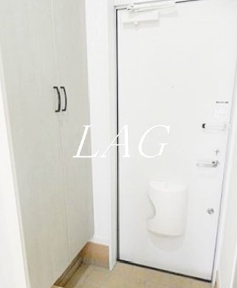 玄関　玄関です。