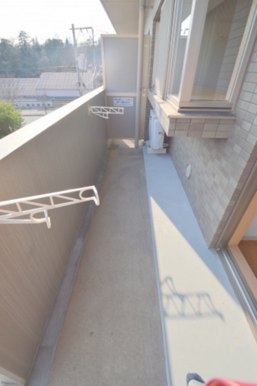 バルコニー　※別部屋の写真です