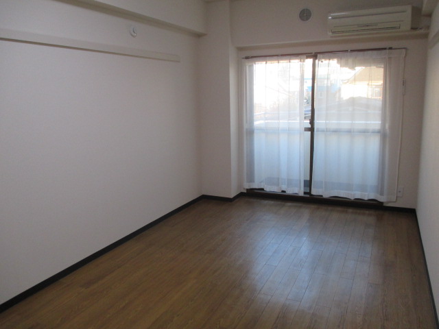 居室・リビング　別部屋参考用写真