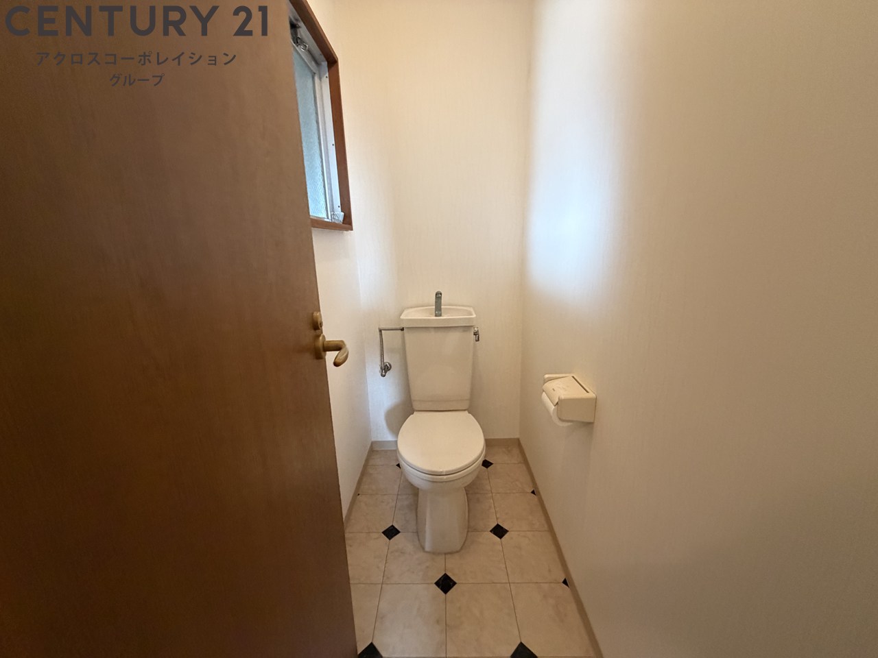 トイレ　シンプルで使いやすいトイレです♪