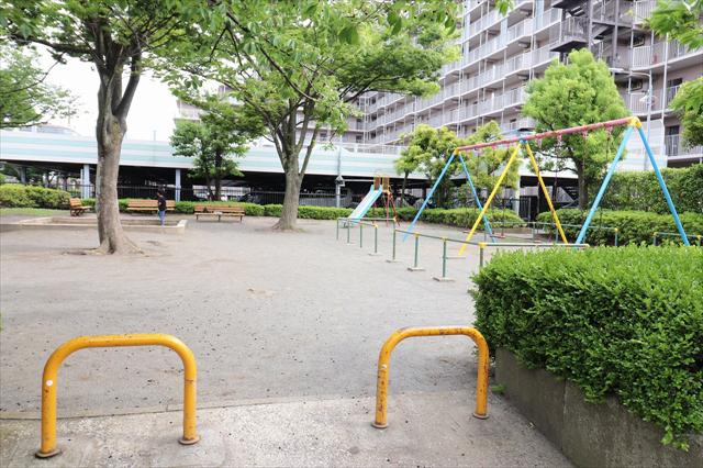 公園　まんりょう公園（公園）まで74m