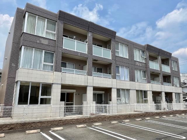 建物外観　外観写真（昼）