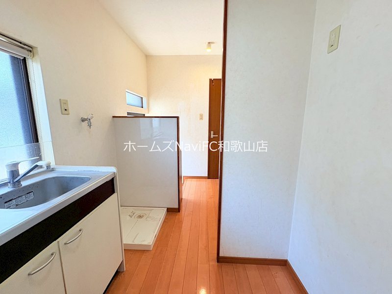 雑賀崎戸建ての居間写真