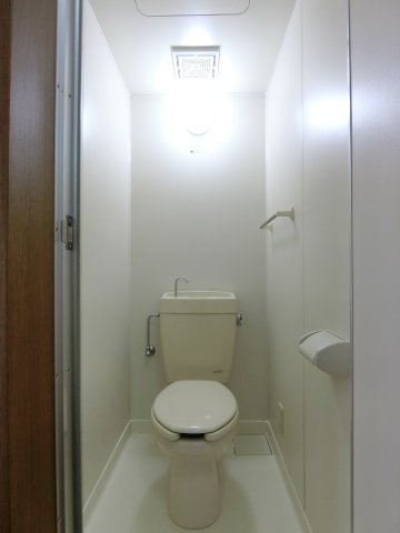 トイレ　イメージ103号室の写真
