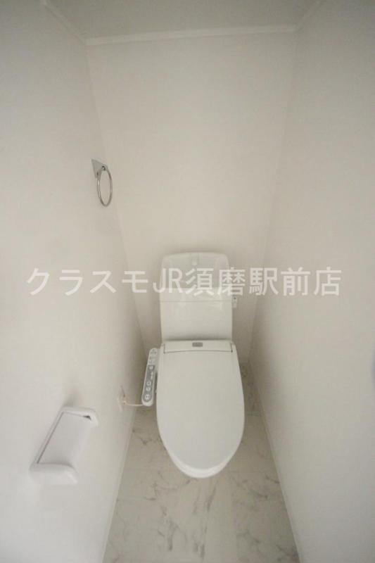 トイレ　清潔感のある爽やかなトイレ。誰もがリラックスできる空間です。