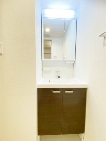 洗面設備　※同施工参考写真