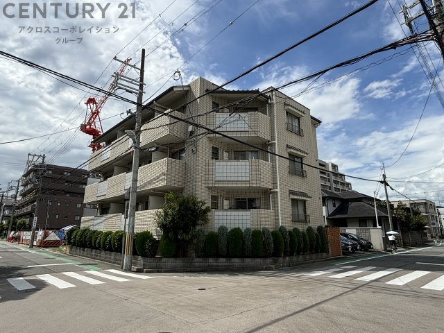 建物外観　安心のオートロック付きです♪