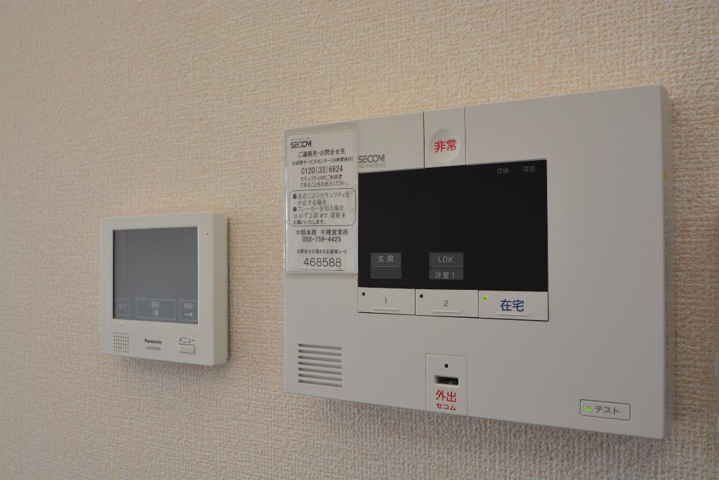 セキュリティ　カメラ付インターホン