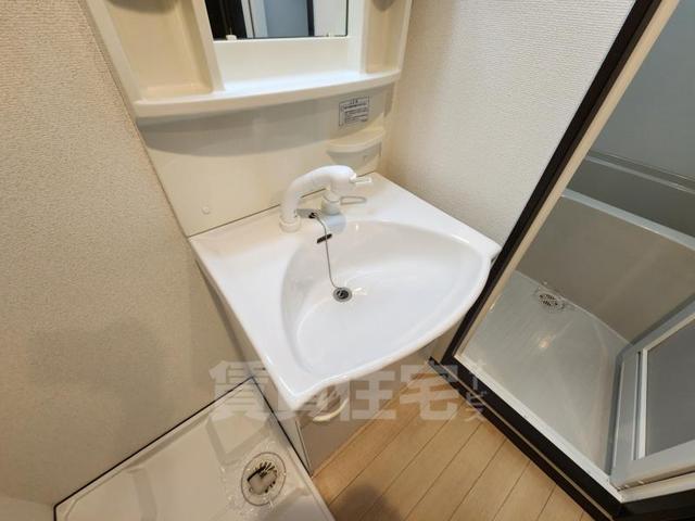 洗面設備　別タイプ写真