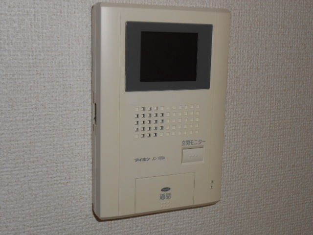 セキュリティ　カラーＴＶモニター付インターホン完備
