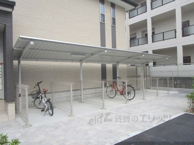 その他共有部分　前面道路
