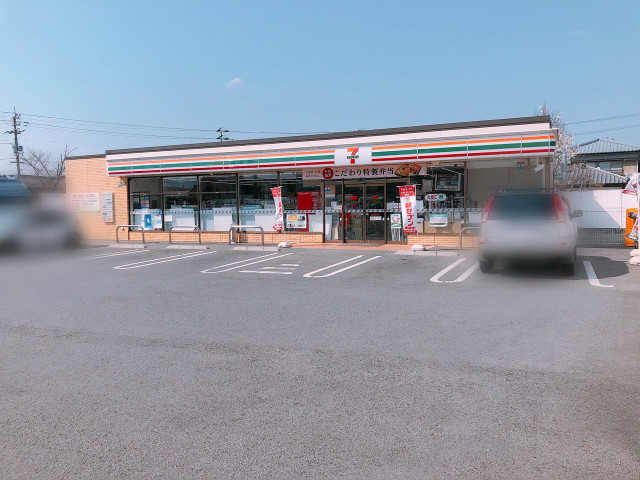 コンビニ　セブンイレブン徳島国府町府中店（コンビニ）まで674m