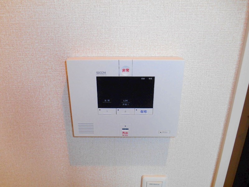 セキュリティ　同物件別部屋参考写真です