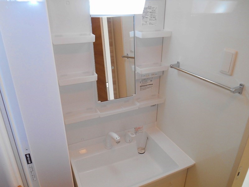 洗面設備　同物件別部屋参考写真です