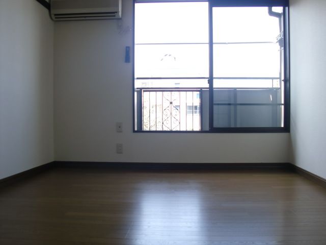 その他部屋・スペース　７畳の間取りでゆったり使えます。