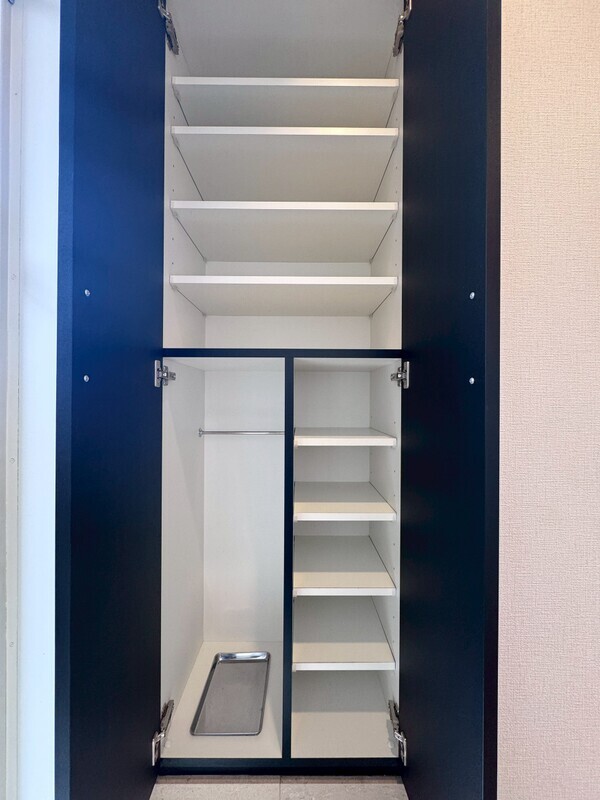 収納　同マンション別部屋