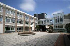 中学校　深沢中学校（中学校）まで544m