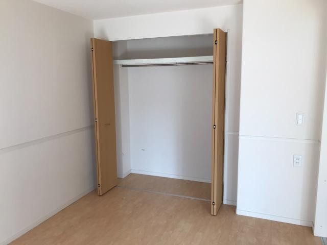 収納　南洋室クローゼット