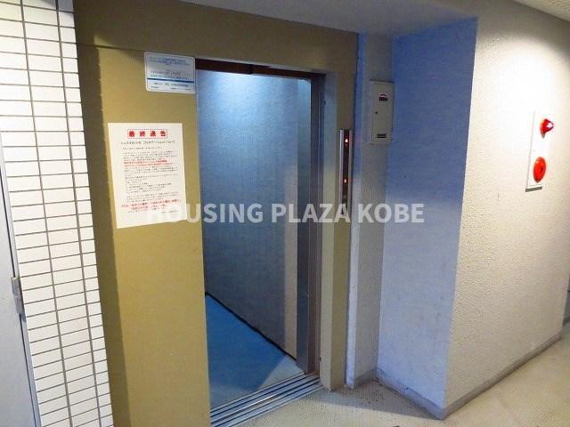 その他共有部分　エレベータ付