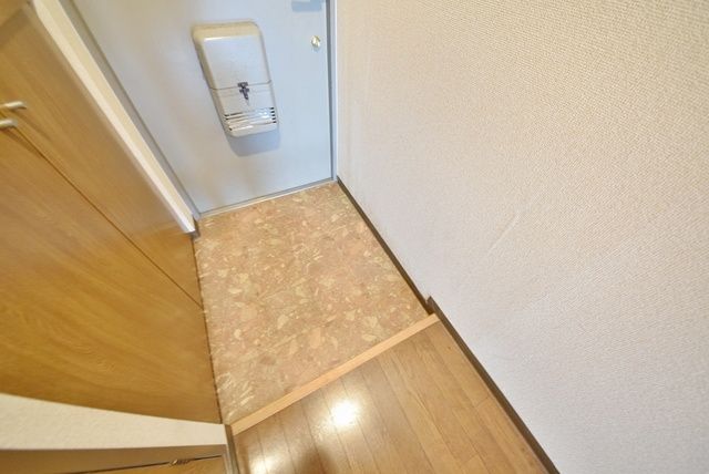 玄関　★お問い合わせはタウンハウジングまで★