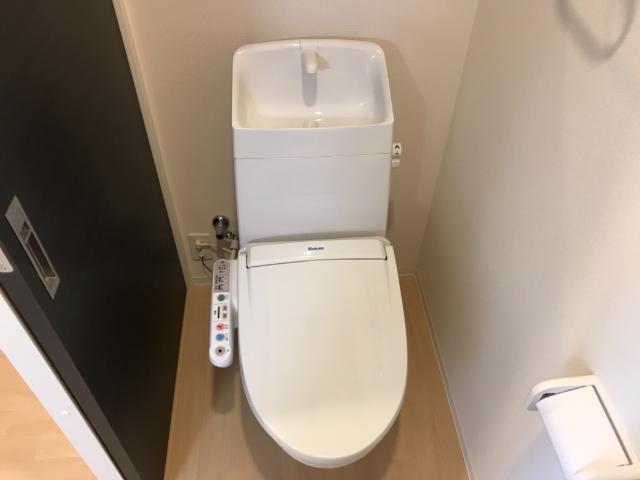 トイレ　シャワー付トイレ
