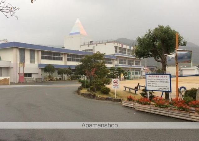 小学校　小郡小学校（小学校）まで1254m