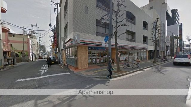コンビニ　セブンイレブン高松瓦町２丁目（コンビニ）まで72m
