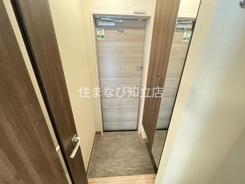 玄関　同型タイプ