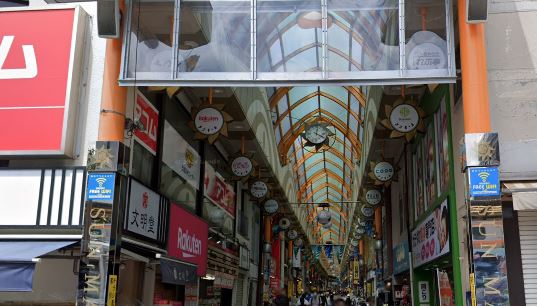 ショッピングセンター　中野サンモール商店街（ショッピングセンター）まで845m