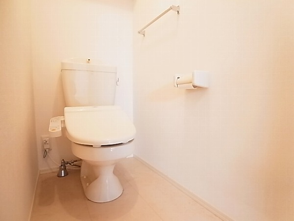 トイレ　同一物件参考写真